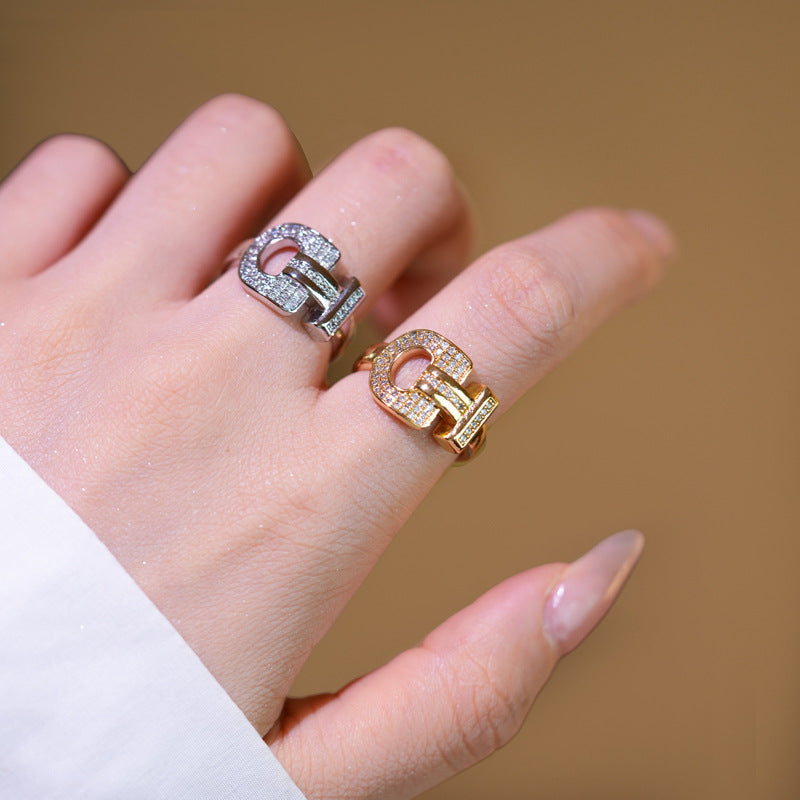 Luxury Geometric Horse-Shoe Snap Ring for Women with Gold Plated Copper and Crystal Inlay