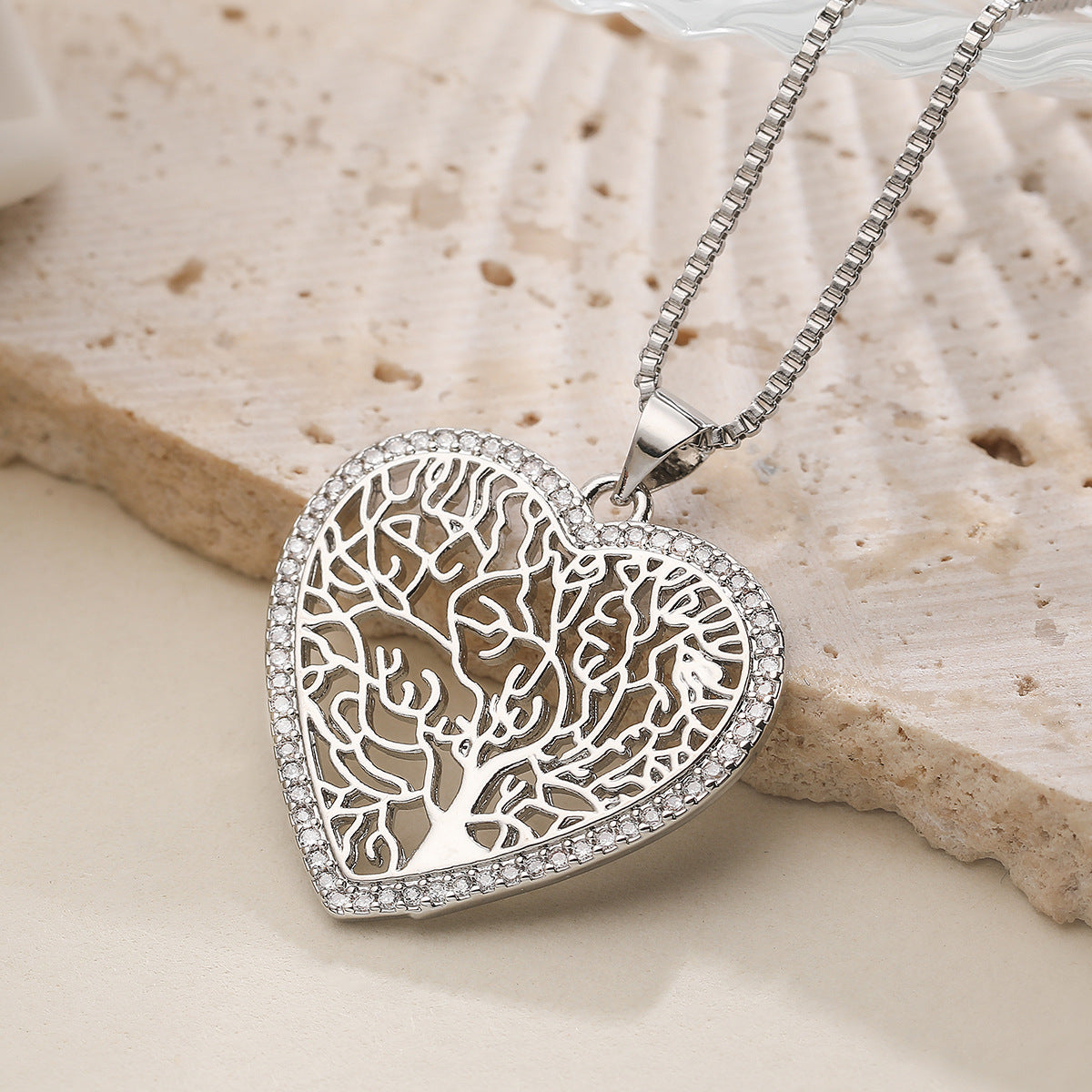Minimalist Elegant 18K Gold Plated Brass Heart Tree of Life Pendant Necklace with Cubic Zirconia