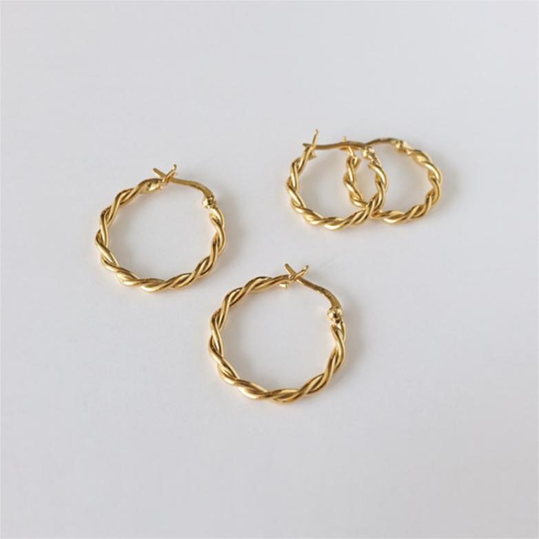Minimalist Korean Style Twisted Wire Circle Earrings for Women in 925 Sterling Silver with Polished Finish