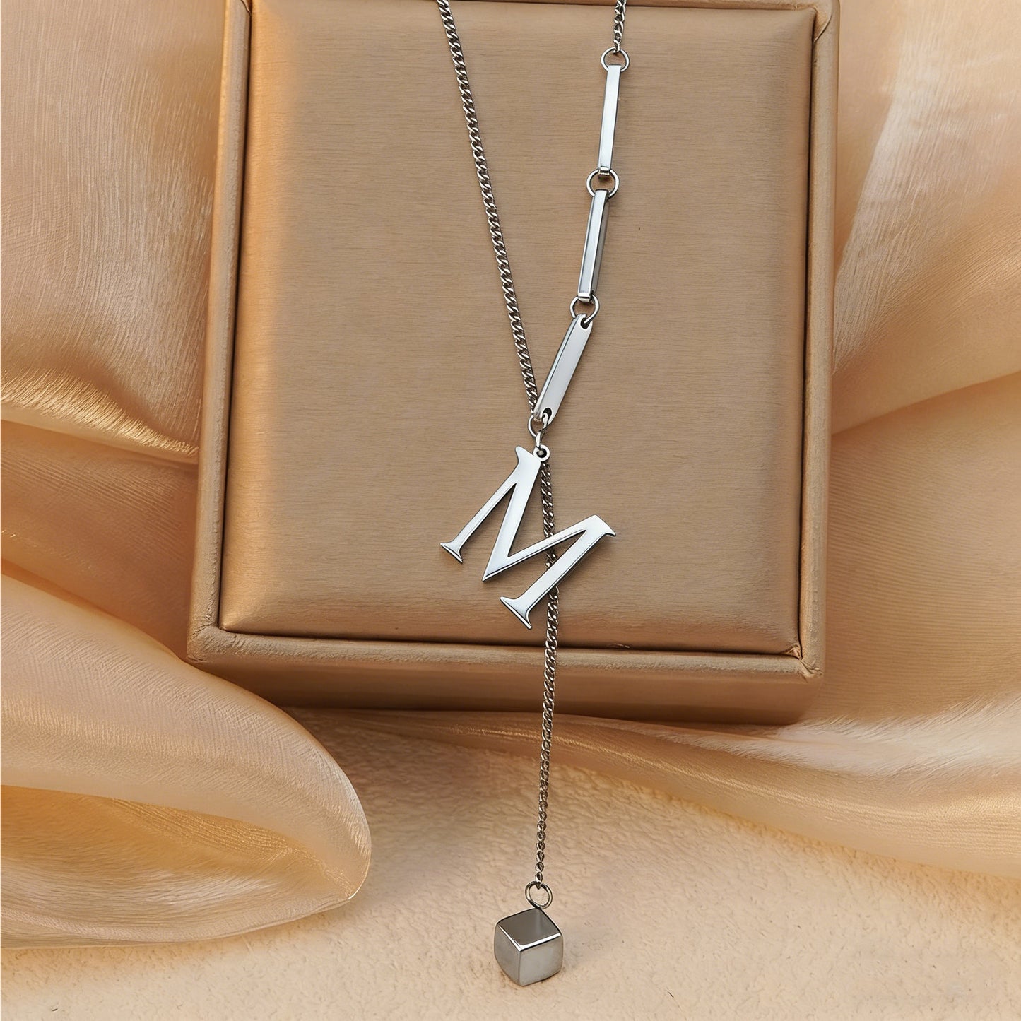 Luxury Polished Letter Titanium Steel Pendant Necklace Stainless Steel Chain for Women