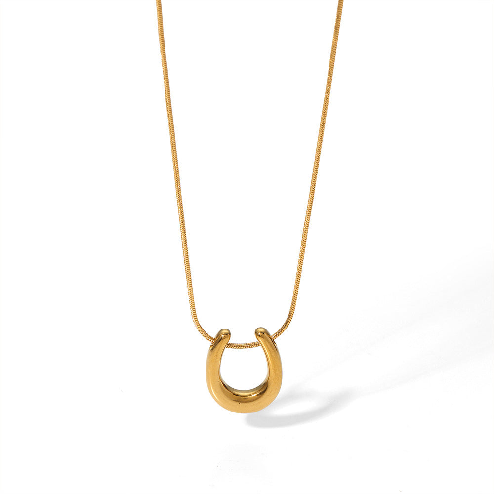 Collana con ciondolo geometrico a forma di U stile INS da donna in acciaio inossidabile placcato oro 18 carati