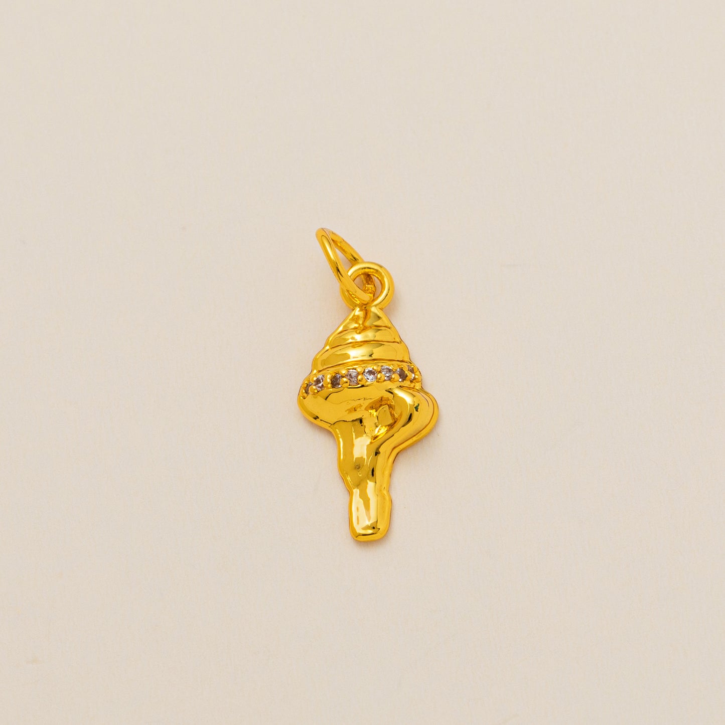 Minimalist Brass Plated Starfish Octopus Turtle Crab Conch Lobster Pendant Necklace with Pearl