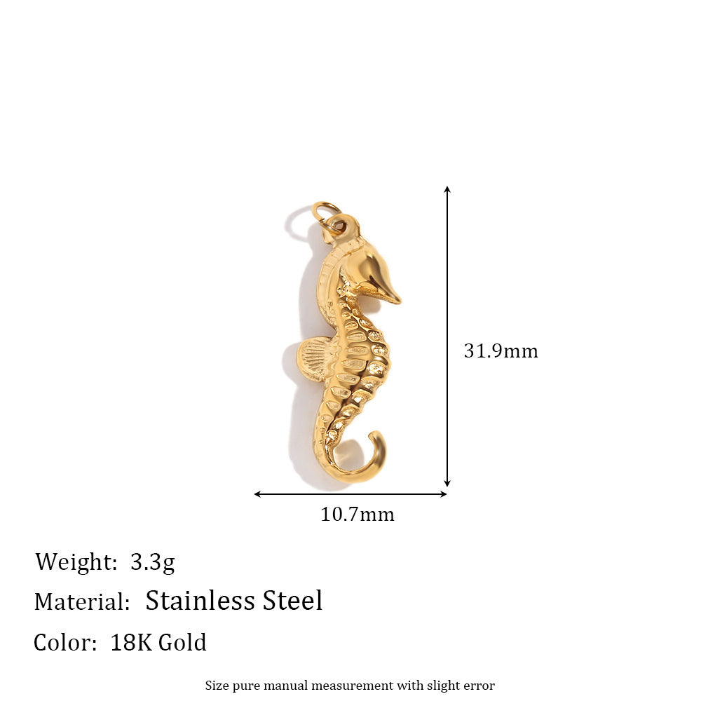 Colgante minimalista de acero inoxidable con forma de estrella, baño de oro de 18K y detalle de espejo geométrico
