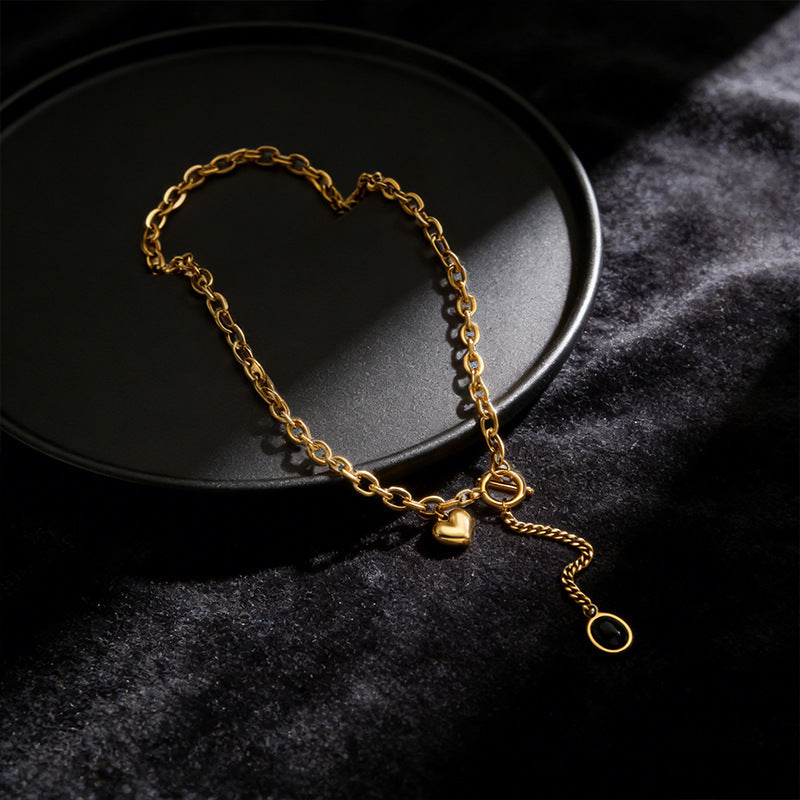 Collana da donna in acciaio inossidabile placcato con cuore di lusso e chiusura a T