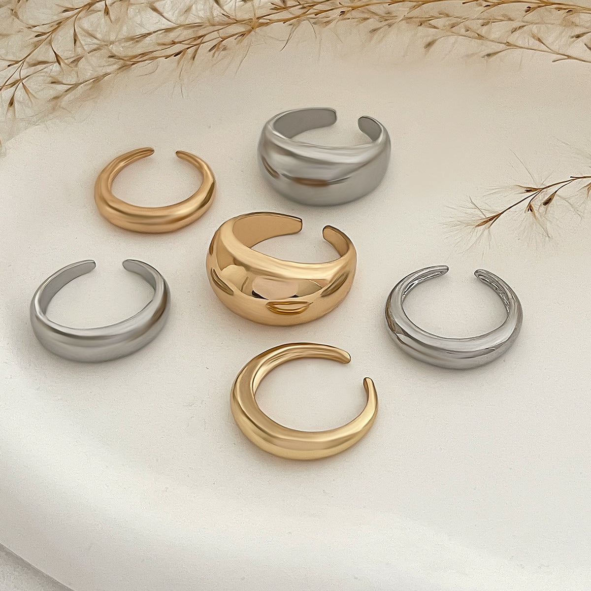 Stackable Geometric Zinc Alloy Plated Rings Set for Women