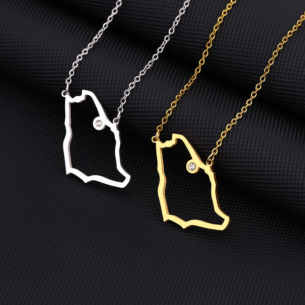 Collana con Ciondolo Geometrico in Acciaio Inossidabile da Donna con Ciondolo in Acciaio al Titanio e Finitura Placcata