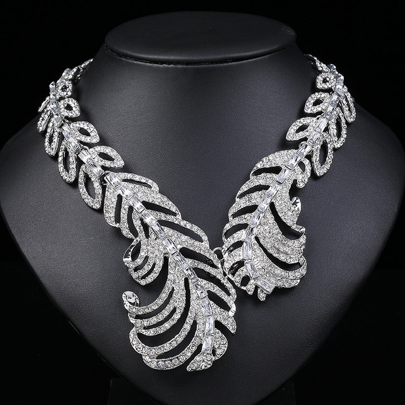 Set di collane da donna in lega a forma di piuma, stile vintage, con intarsi di strass