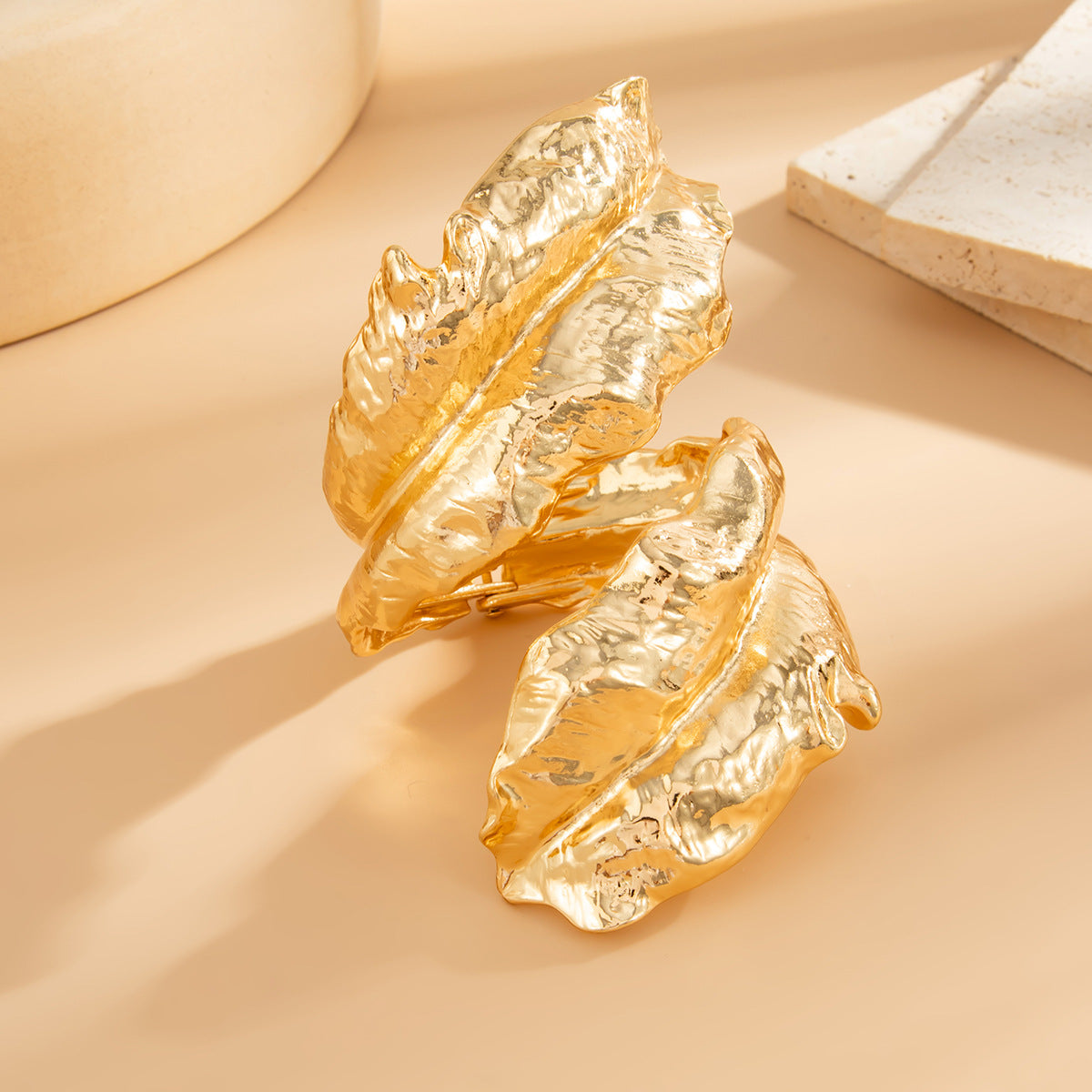Exaggerated Geometric Leaf Hollow Plated Alloy Bracelet for Women