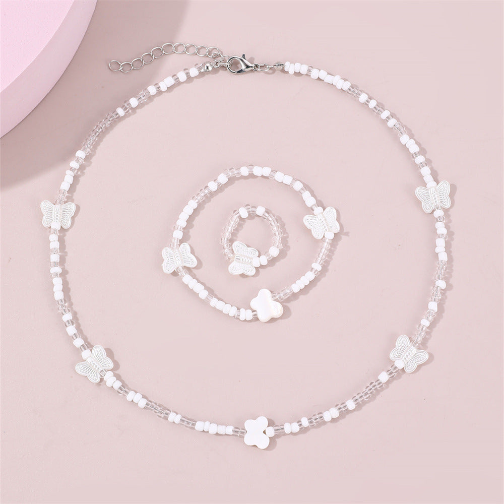 Cute Butterfly Pendant Necklace Set with Glass Beads for Kids, Handmade Round Bead Chain, Minimalist Summer Jewelry for Girls Aged 3-10