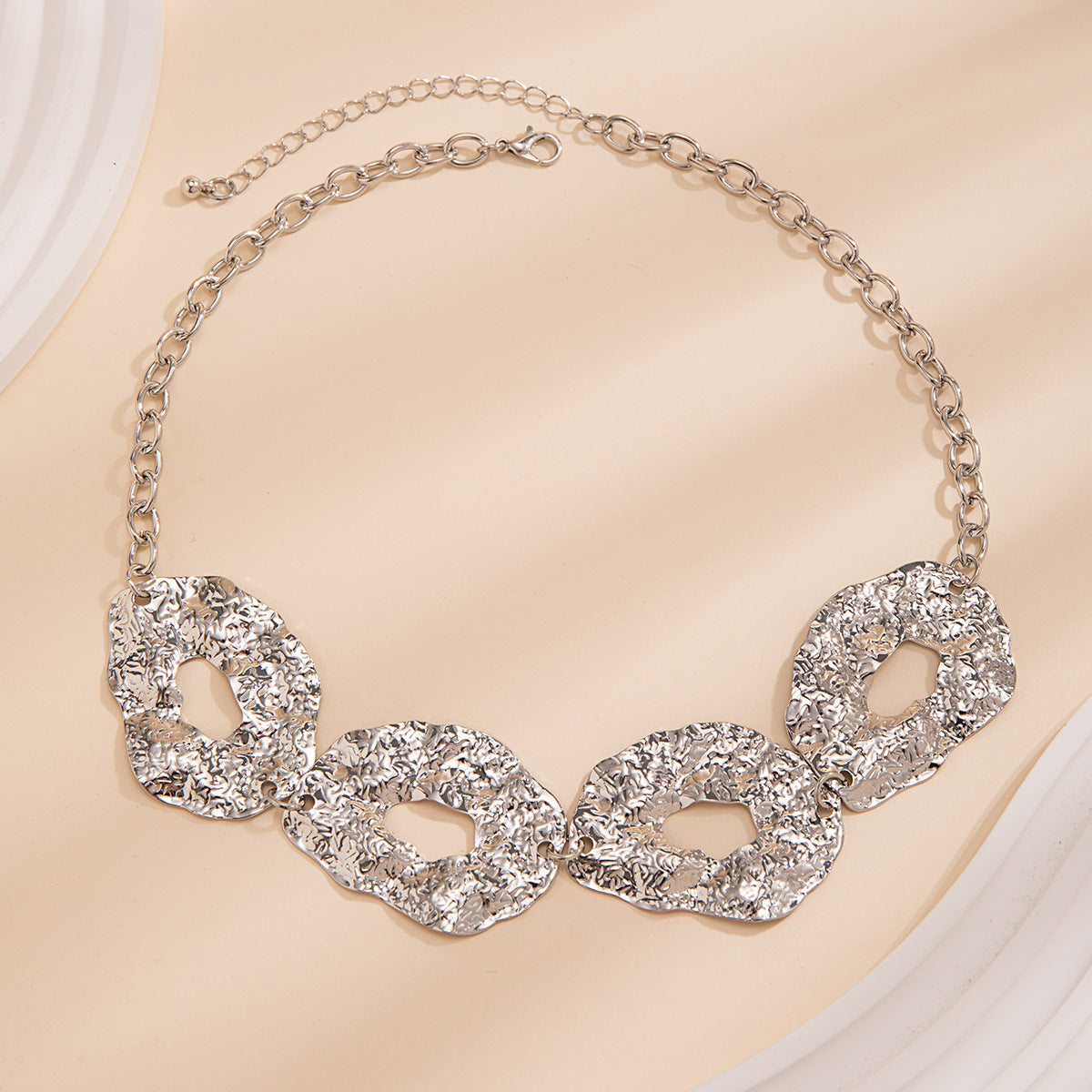 Minimalist Geometric Oval Iron Plated Necklace with Curb Chain for Women