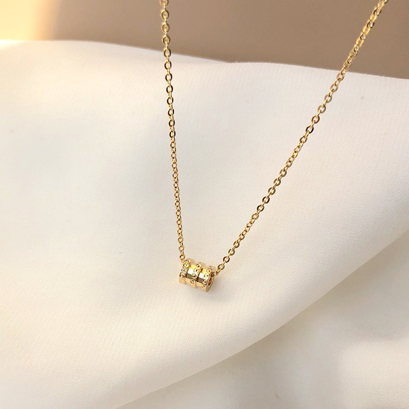 Minimalist Geometric Waist-Shaped Titanium Steel Necklace for Women with 18K Rose Gold Plating and O-Chain