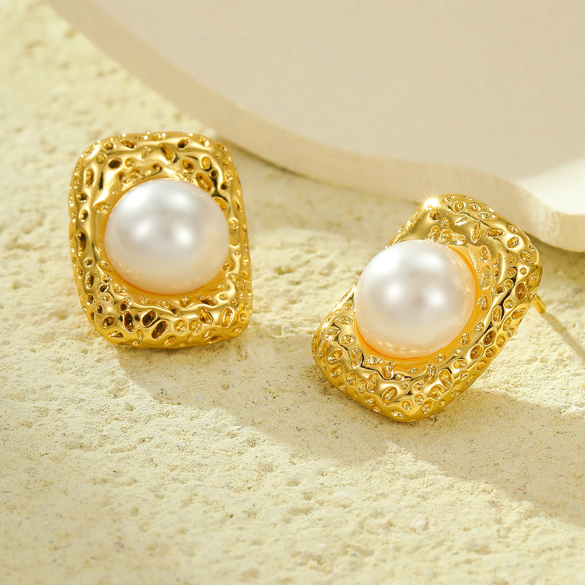 Vintage Style Square Hammered Titanium Steel Earrings with 18K Gold Plating and Pearl Inlay