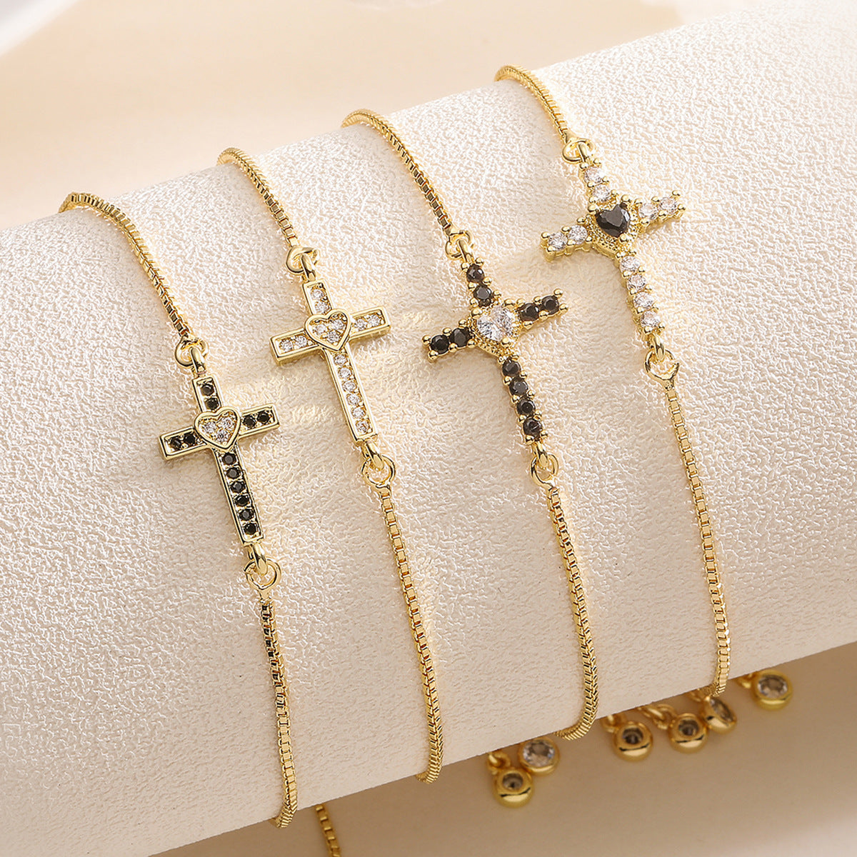 18K Gold Plated Brass Cubic Zirconia Cross Pendant Necklace for Women