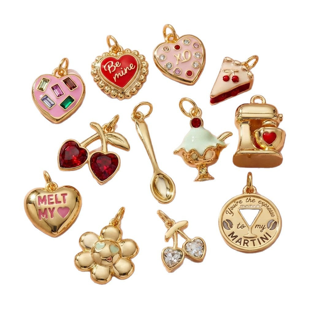 Vintage Heart Stainless Steel PVD Gold Plated Charm Bar
