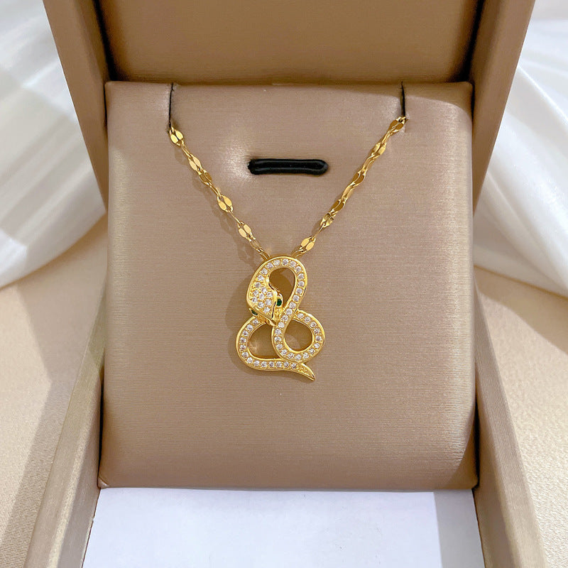 Luxury Minimalist Sweet Geometric Titanium Steel Stainless Steel Necklace with Rhinestone Inlay for Women
