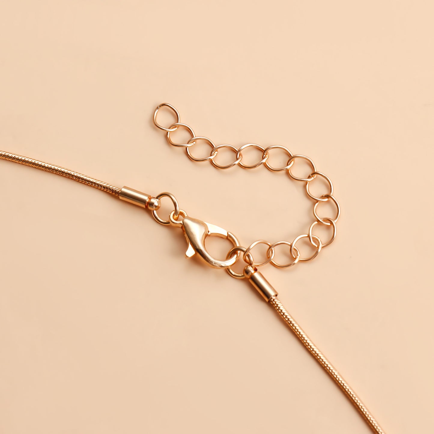 Vintage Heart-Shaped Electroplated Metal Necklace with Snake Chain for Women