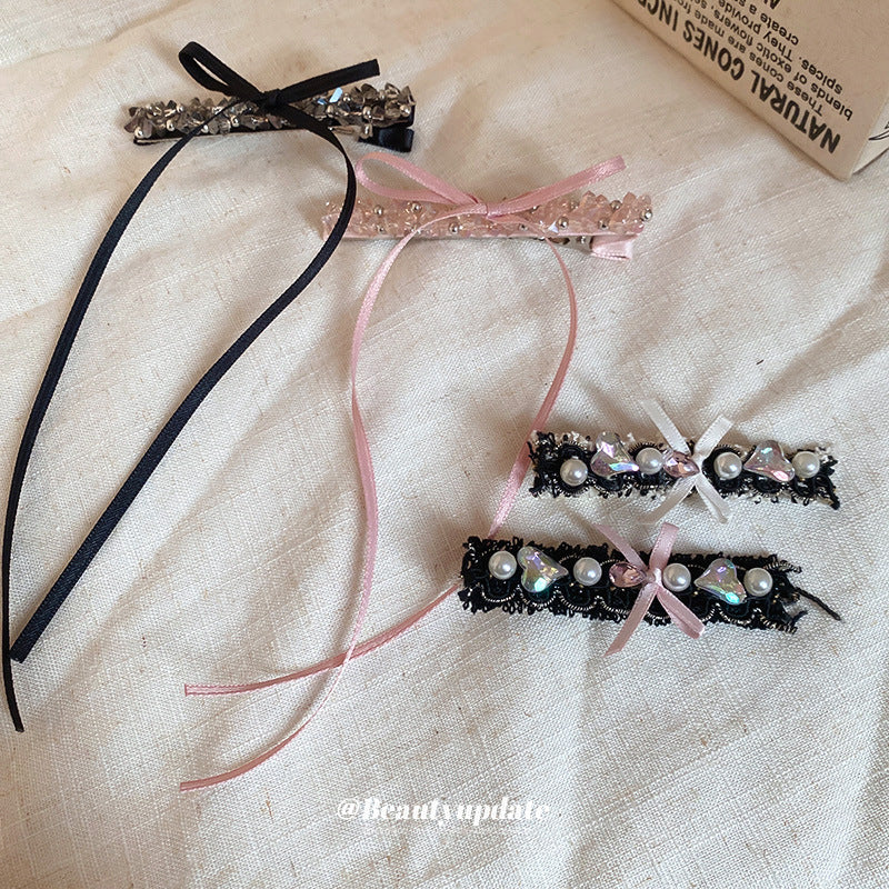 Pinza de pelo de aleación de estilo de lujo con forma de lazo y adornos de pedrería para mujer con detalles de perlas y diseño chic minimalista