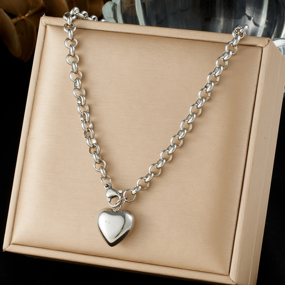 Minimalist Punk Gold Plated Stainless Steel Heart Pendant Cable Chain Necklace