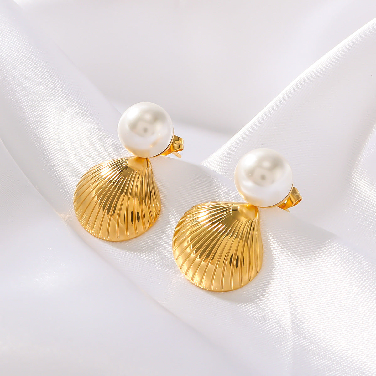 Minimalist Geometric Pearl and Shell Stud Earrings for Women in Stainless Steel with 18K Vacuum Plating