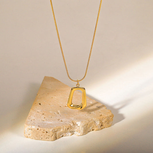 Retro Geometric Stainless Steel Pendant Necklace with 18K Gold Plated Hollow Square Charm Fashion Jewelry for Women