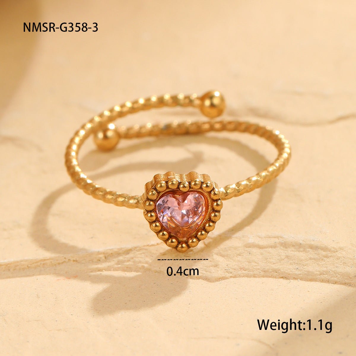 Elegante Anillo de Acero Inoxidable para Mujer con Circonita en Forma de Corazón y Acabado Bañado