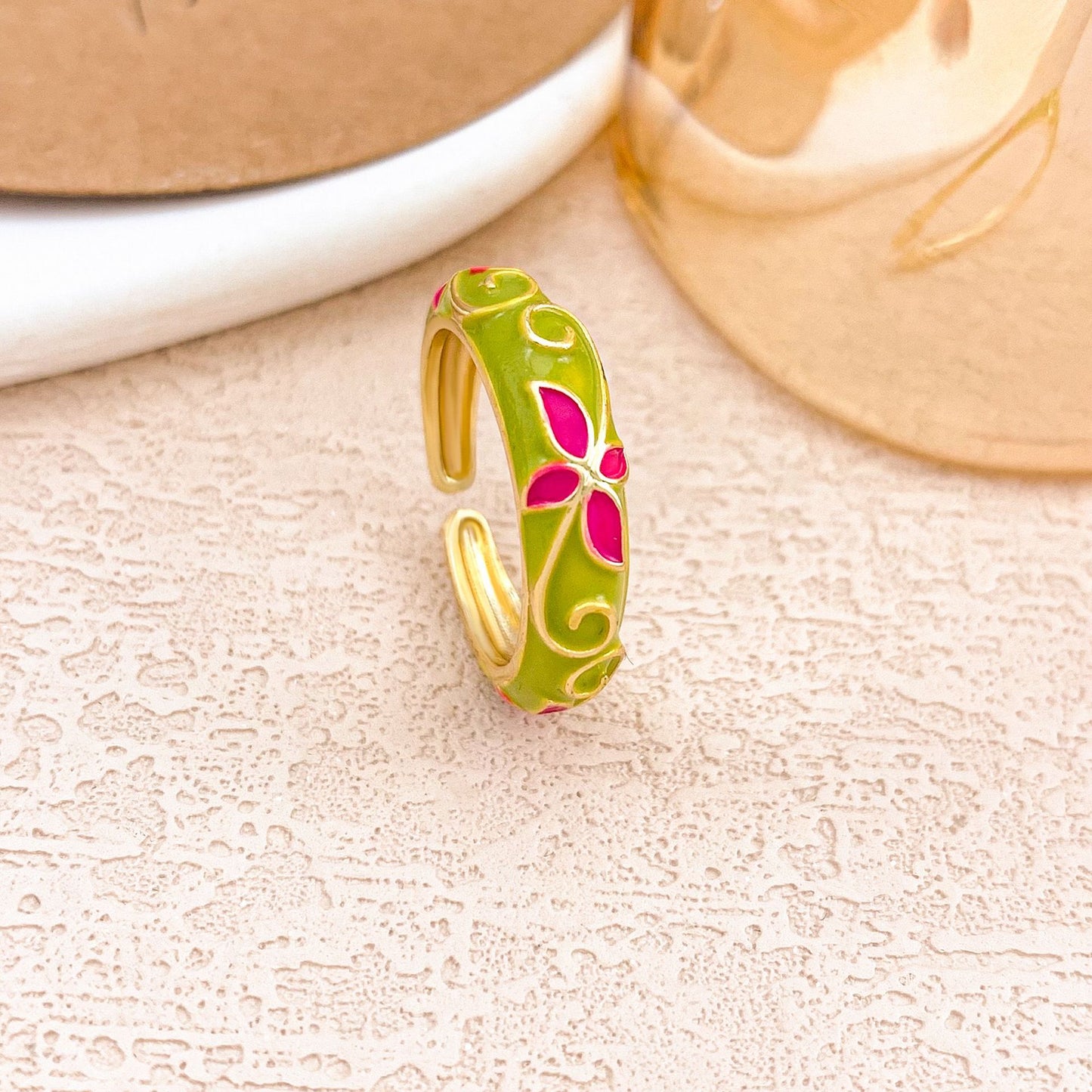 Luxury Elegant Floral Enamel Drip Oil Plated Alloy Round Ring for Women