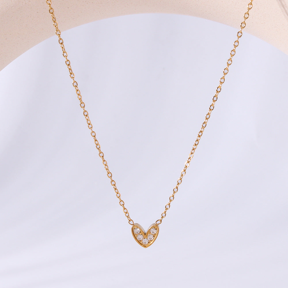 Minimalist Heart-Shaped Titanium Steel Pendant Necklace with Rhinestone Inlay on O-Chain for Women