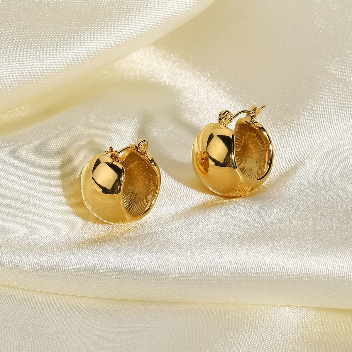 Orecchini a sfera geometrici da donna in acciaio al titanio placcato oro 18 carati in acciaio inossidabile 316L, orecchini pendenti minimalisti di tendenza estetica fredda
