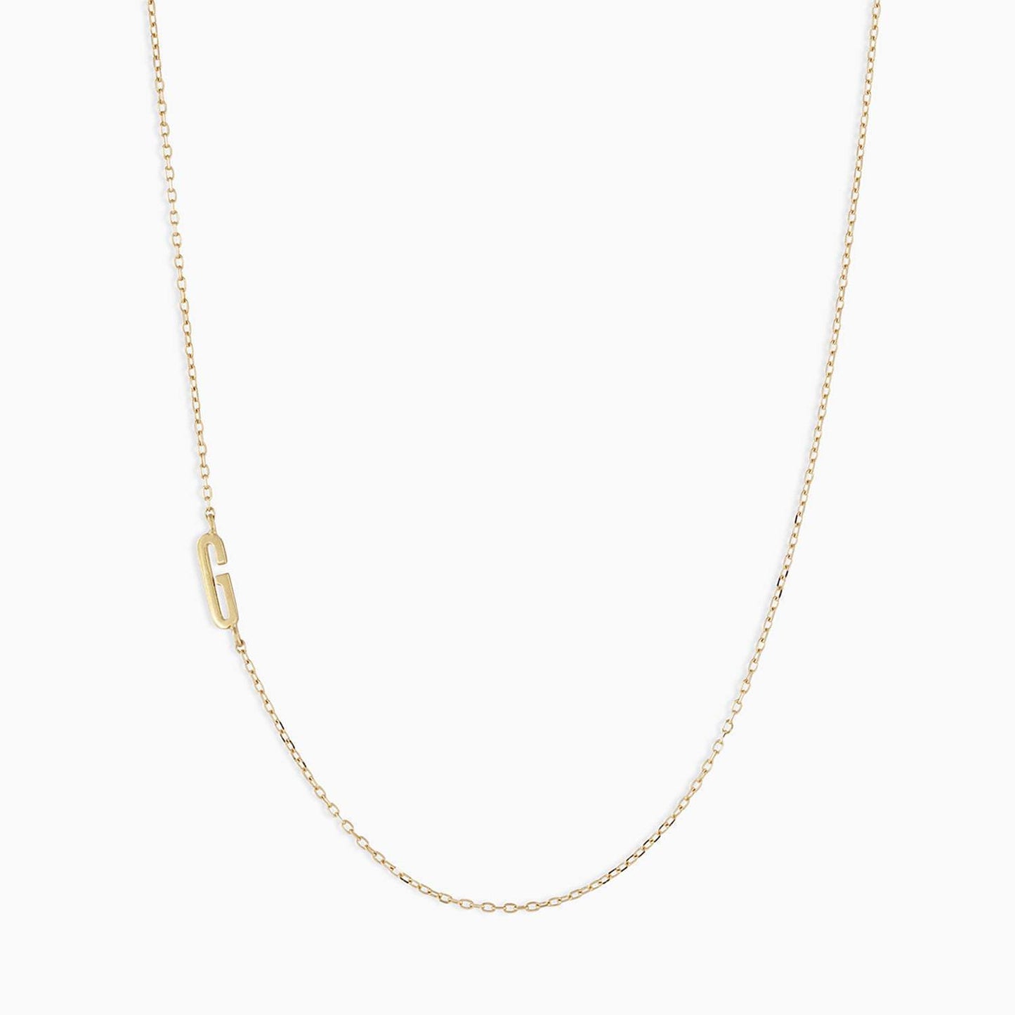 Collana con ciondolo a lettera maiuscola minimalista in acciaio inossidabile da donna con catena a maglie e finitura placcata