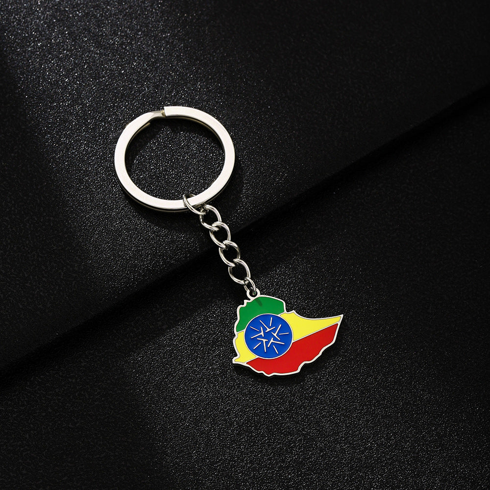 Llavero con la bandera de Etiopía en acero de titanio con diseño étnico, accesorio unisex