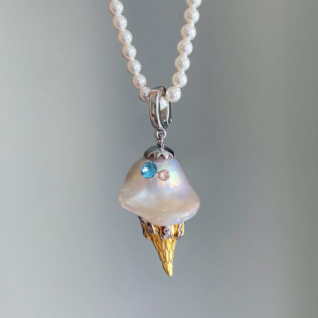 Cute Ice Cream Shaped Geometric Pendant Necklace for Women with Plated Copper Chain and Fresh Sweet Style