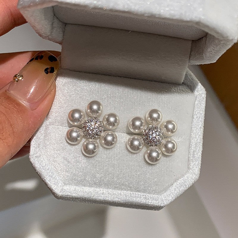 Pendientes de perlas geométricos para mujer con detalles de circonitas, postes de acero galvanizado, estilo retro lujoso y elegante para otoño e invierno