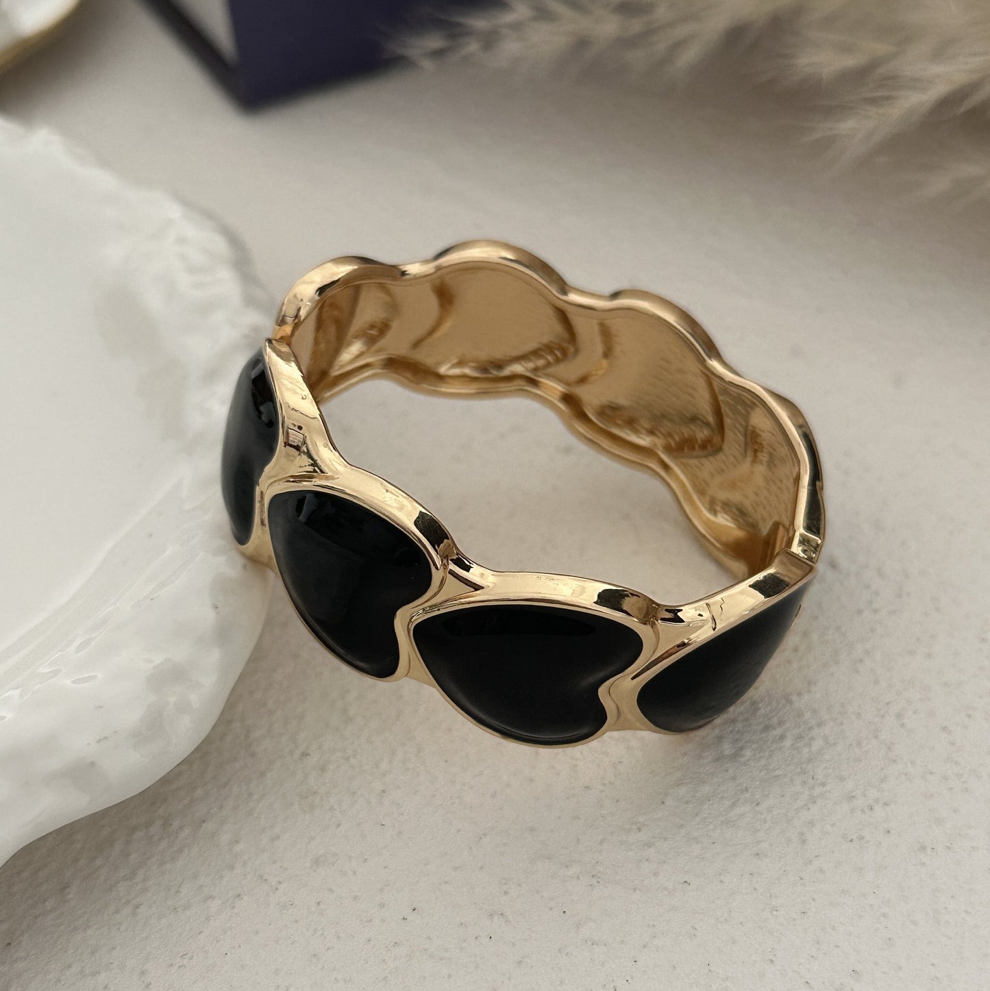 Vintage Wavy Bamboo Section Heart Enamel Drip Oil Plated Alloy Cuff Bracelet for Women