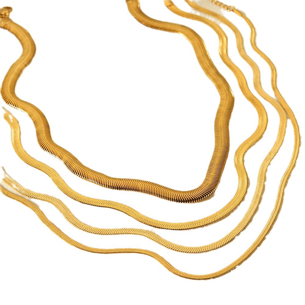 Collana da donna a maglie geometriche minimaliste in acciaio inossidabile placcato