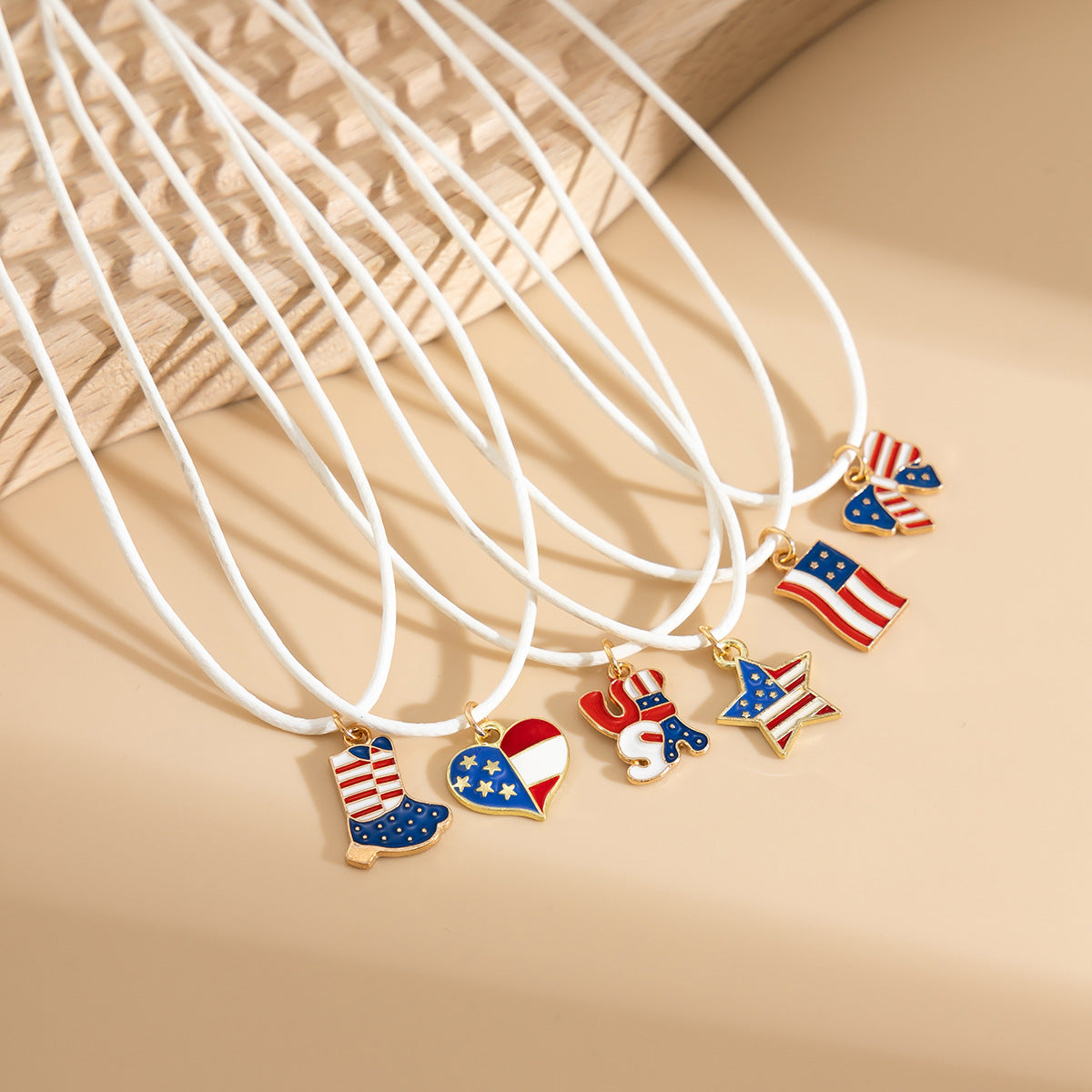 Personalized Heart Star Geometric Pendant Necklace with Bow Detail for Women Alloy Plated Jewelry
