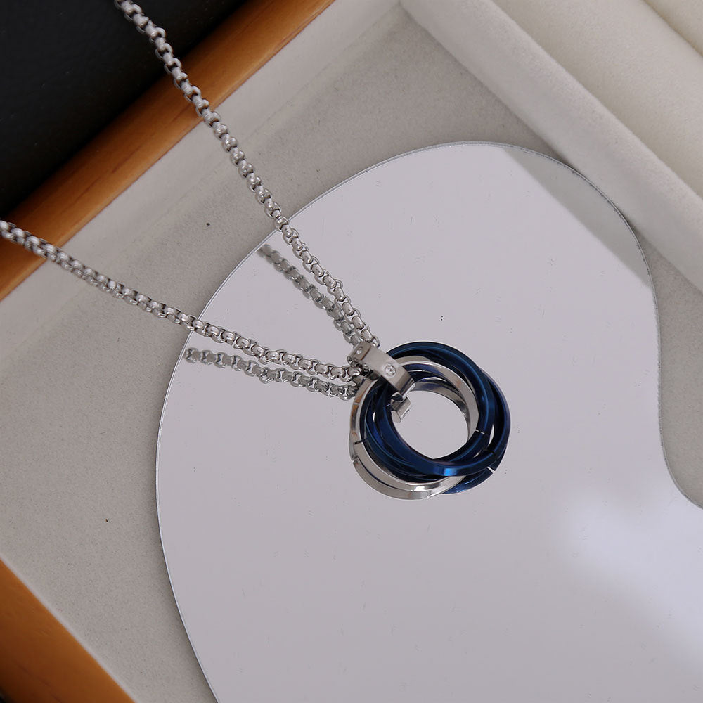 Collar Minimalista de Acero de Titanio Geométrico con Acabado Pulido para Hombre y Mujer con Colgante de Cadena O