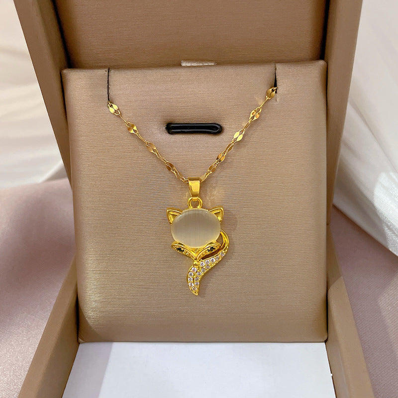 Exotic Style Fox Pendant Necklace for Women with Titanium Steel Chain and Rhinestone Inlay in Geometric Shape