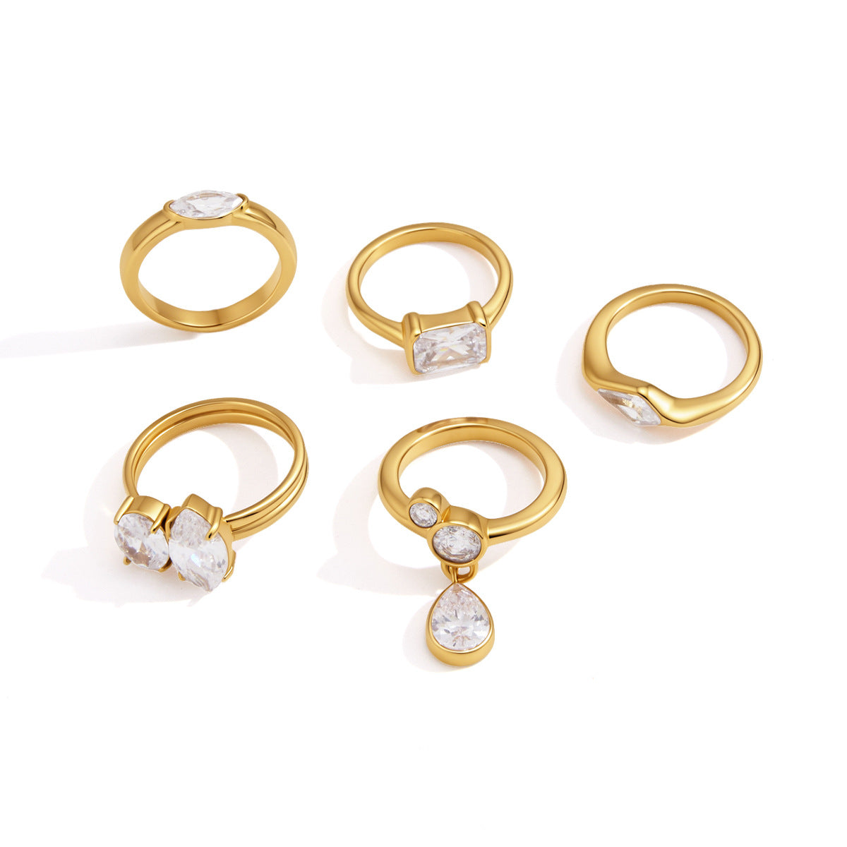 Minimalist Elegant Teardrop Oval Cubic Zirconia PVD Titanium Steel Ring for Women