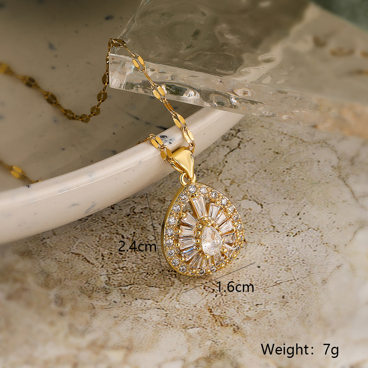 Minimalist Heart-Shaped Zirconia-Set Copper Pendant Necklace for Women