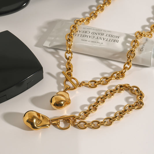 Elegant Gold Plated Geometric Oval Titanium Steel Pendant Necklace for Women