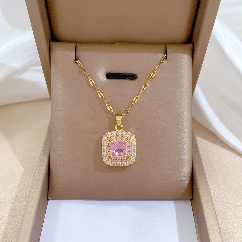 Collar geométrico minimalista de acero de titanio dulce con colgante incrustado de diamantes de imitación para mujer