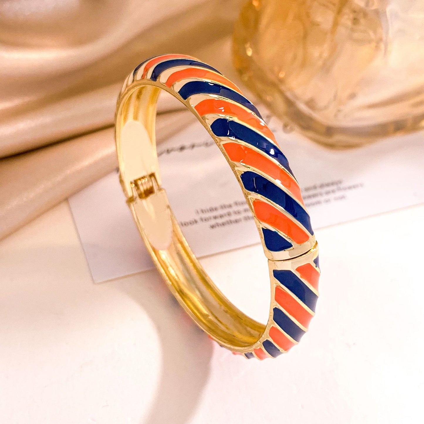 Vintage Elegant Floral Enamel Alloy Rhinestone Inlay Open Cuff Bracelet for Women