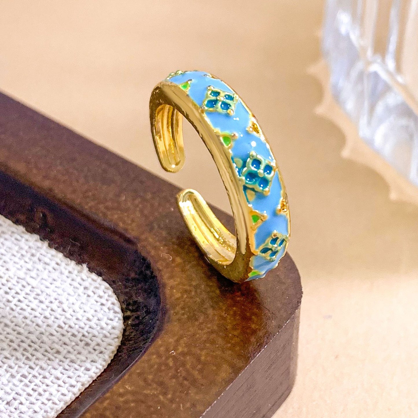 Vintage Sweet Geometric Floral Gold Plated Brass Adjustable Ring for Women