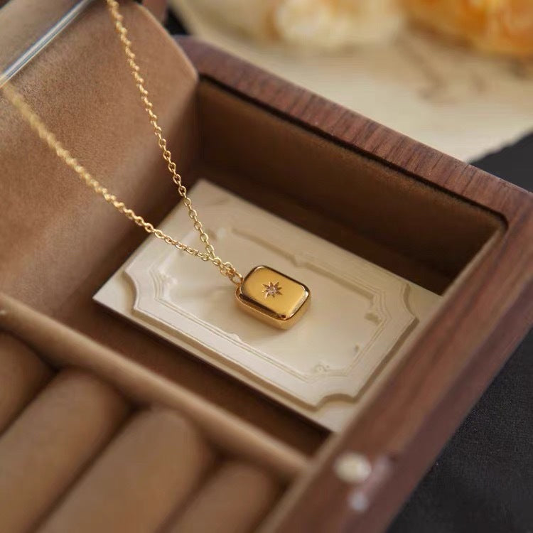 Minimalist Geometric Octagram Pendant Necklace in Titanium Steel with Gold Plating for Women