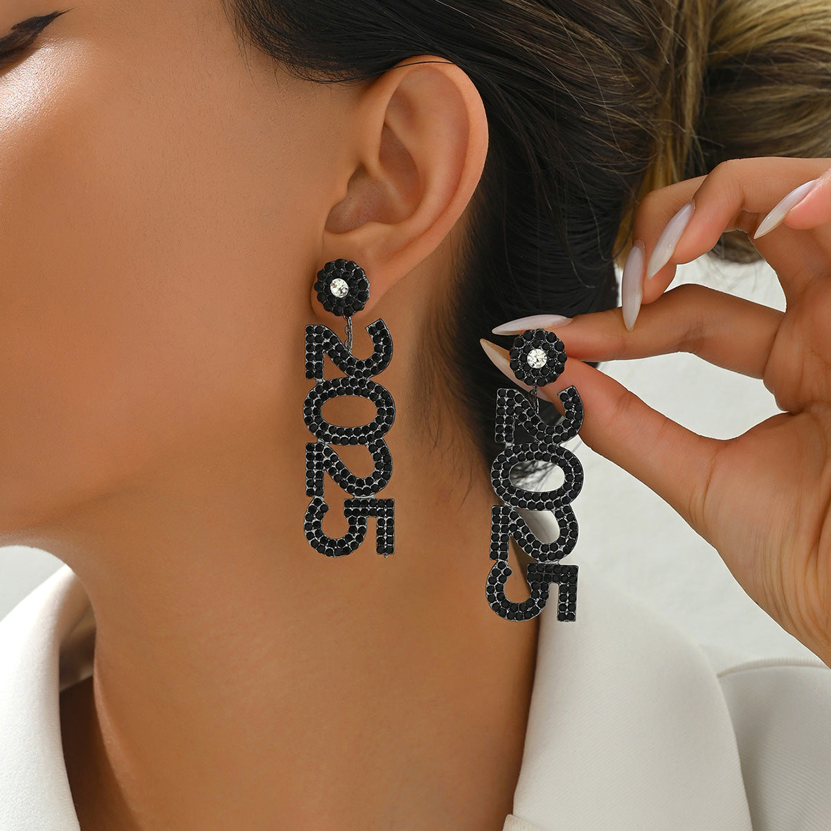 Pendientes minimalistas de tuerca con números geométricos para mujer en cobre con incrustaciones de diamantes de imitación, joyería de oficina a la moda.
