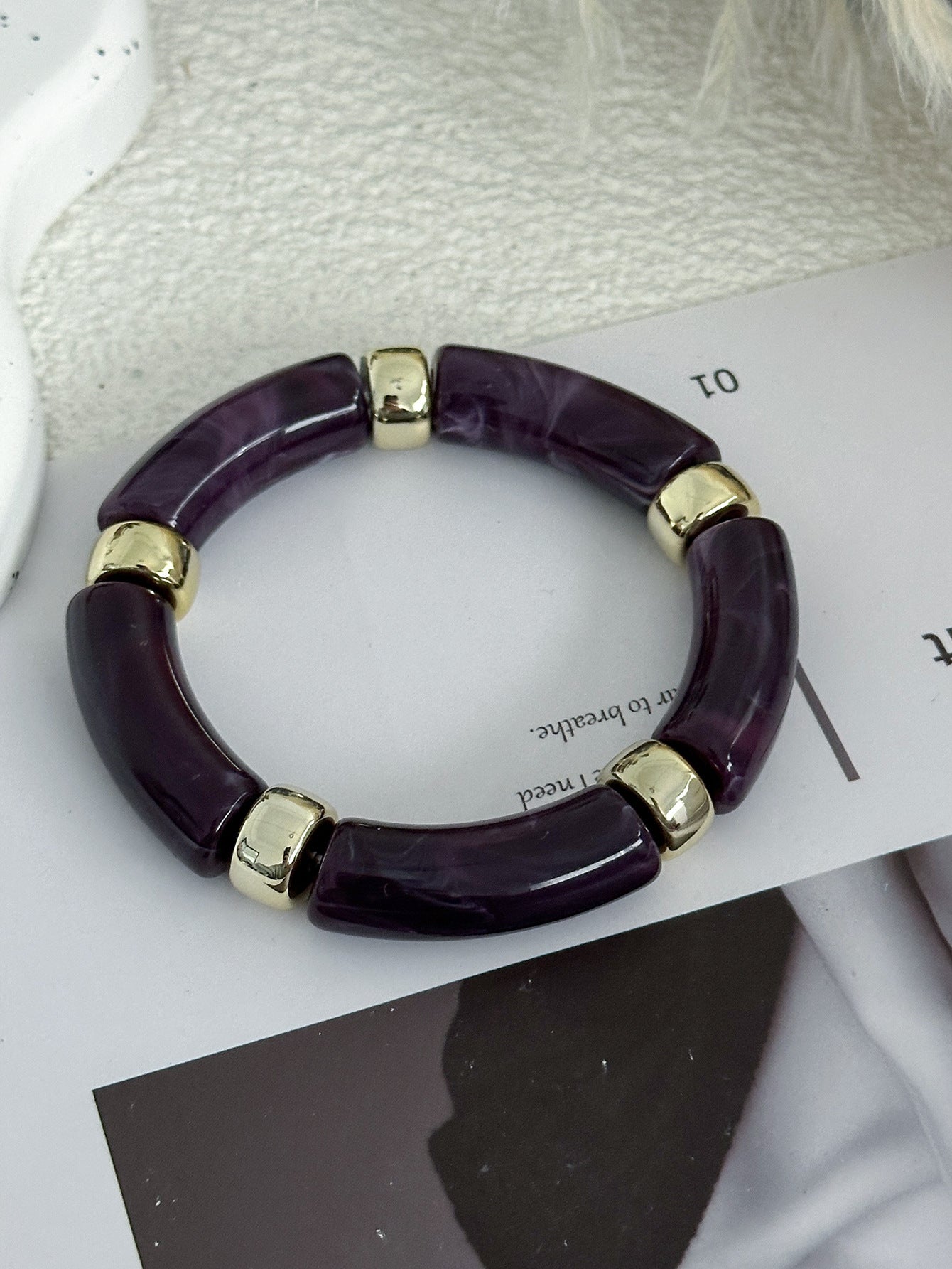 Set di bracciali vintage viola in acrilico con effetto goccia d'olio, gioielli alla moda con forme geometriche rotonde e quadrate
