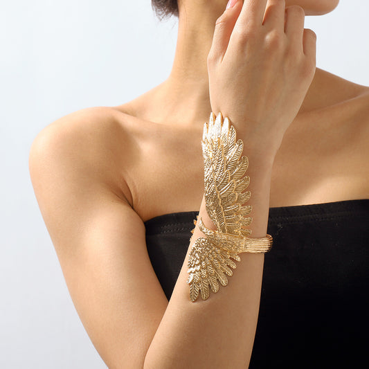 Bracciale a Polsino con Animale Geometrico in Stile Punk in Lega con Finitura Placcata per Donna