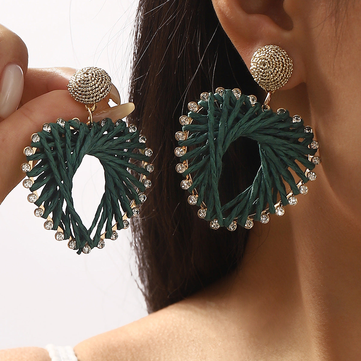 Orecchini Pendenti a Cuore in Rame Intrecciato Bohemien con Strass su Base in Lega