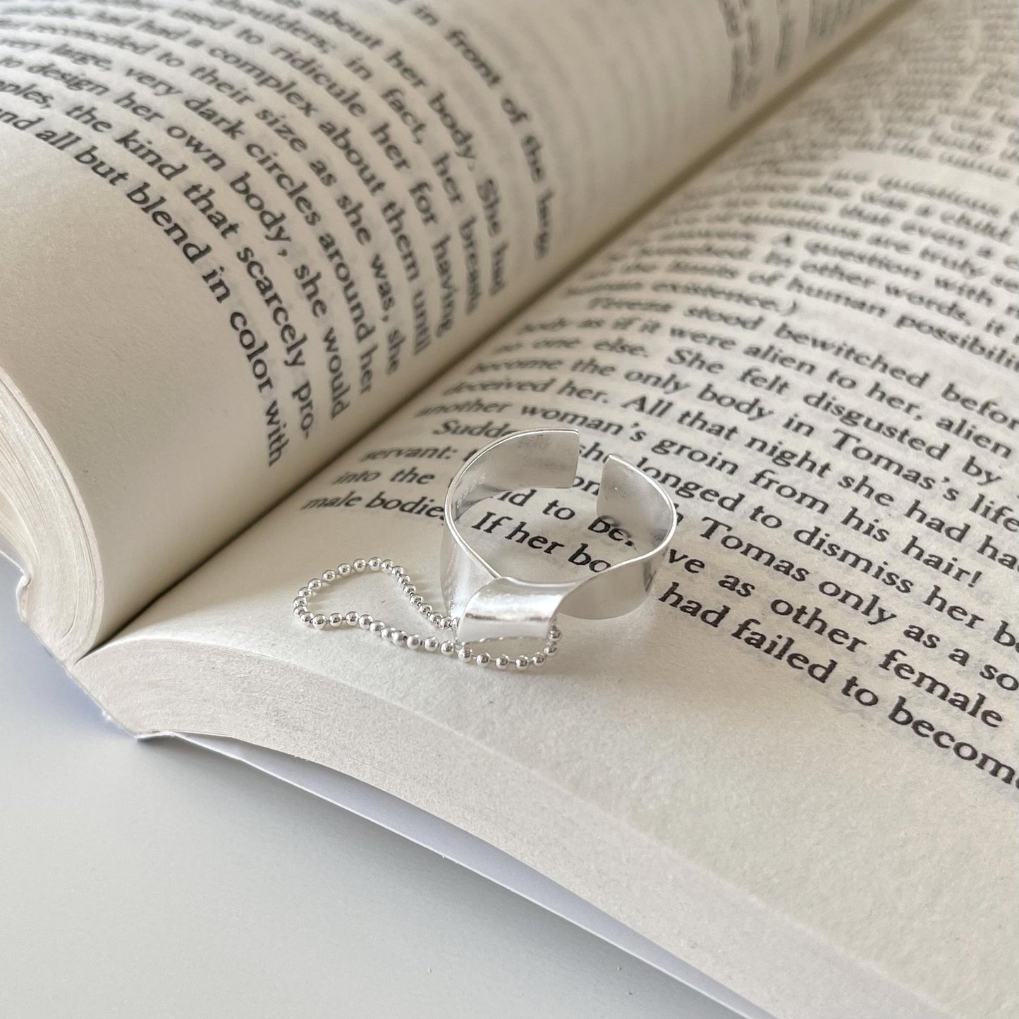 Anello a fascia con perline attorcigliate geometriche in argento sterling 925 minimalista da donna