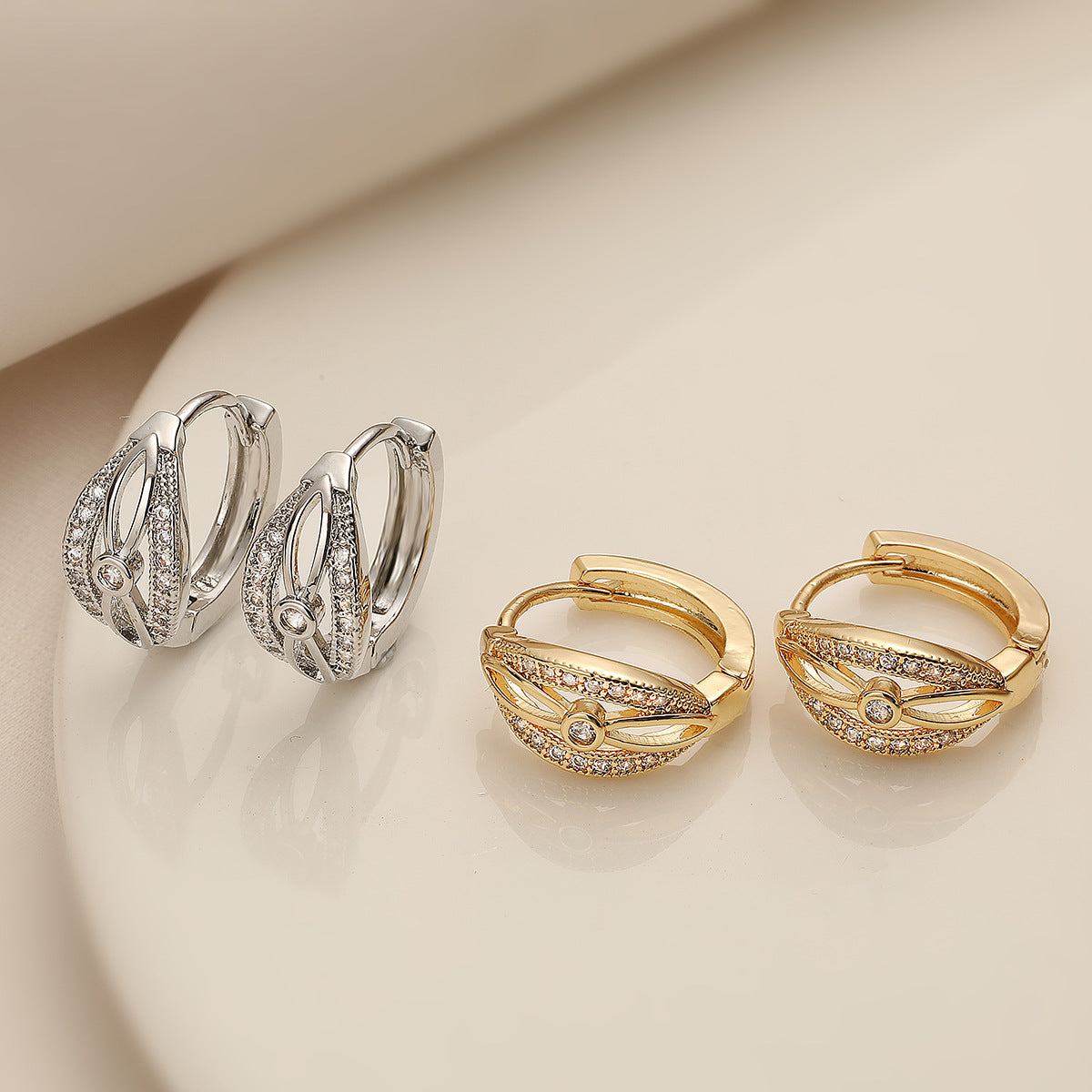 Geometric Hollow-Out Fashion Earrings for Women in Copper with Real Gold Plating and Zircon Inlay